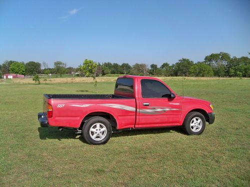 2000 toyota tacoma dlx standard cab pickup 2-door 2.4l, auto. 61,580 orig miles