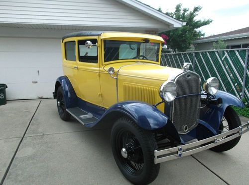 1930 ford a tudor two door