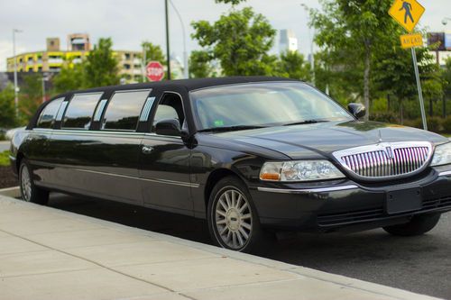 2006 Limousine LCW lincoln Town Car, US $21,500.00, image 2