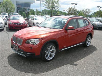 Pre-owned 2013 x1 awd 35i, premium package, xline, ipod, pano roof, 2415 miles
