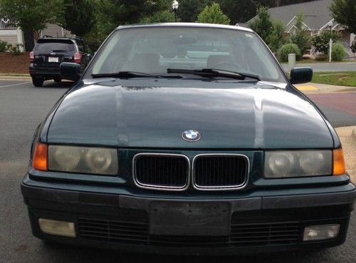 1996 bmw 328i base sedan 4-door 2.8l