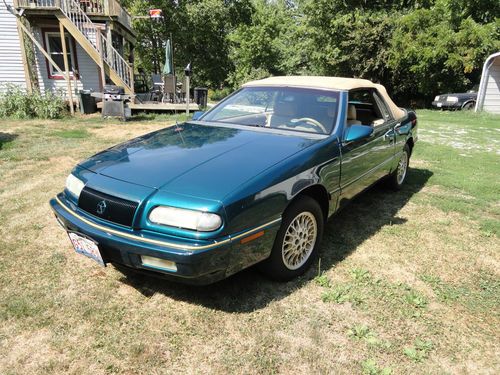 1995 chrysler lebaron gtc convertible 2-door 3.0l