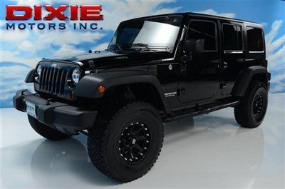 Sport 2011 jeep wrangler unlimited hard top, lift call barry 615..516..8183 low