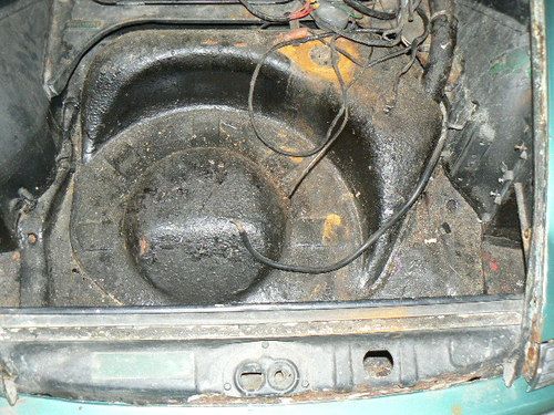 1970 Porsche 911E targa roller for restoration Irish Green with tan interior, image 11