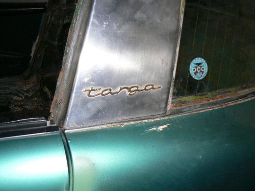 1970 Porsche 911E targa roller for restoration Irish Green with tan interior, image 14