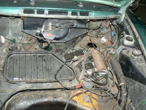 1970 Porsche 911E targa roller for restoration Irish Green with tan interior, image 19