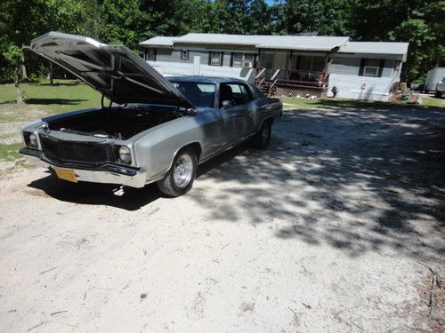 1972 Chevrolet Monte Carlo Base Hardtop 2-Door 5.7L, image 9