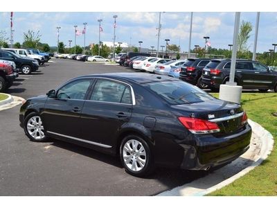 Limited 3.5L CD 12 Speakers AM/FM radio MP3 decoder Radio data system ABS brakes, image 43