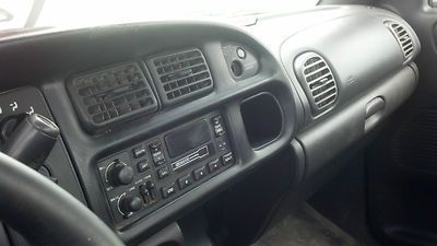 2001 Dodge Ram 1500 Standard Cab Pickup 2-Door 5.2L - NR - No Reserve, image 8