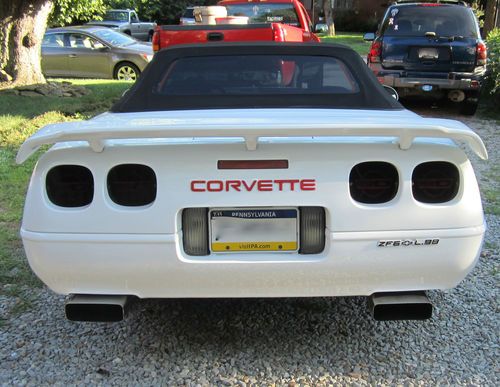 1994 Corvette Convertible LT1 5.7 White w/Red Leather Black Roof, US $14,500.00, image 2
