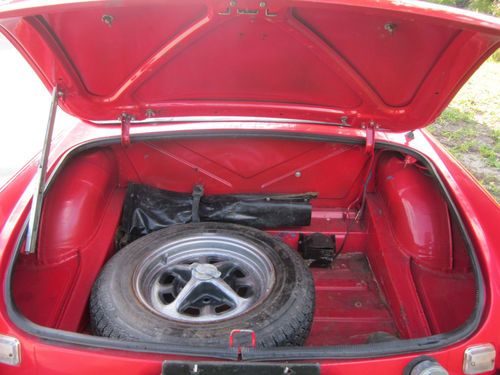 1980 MG MGB MK IV Roadster Convertible 2-Door 1.8L B-series 4-spd LHD, image 11