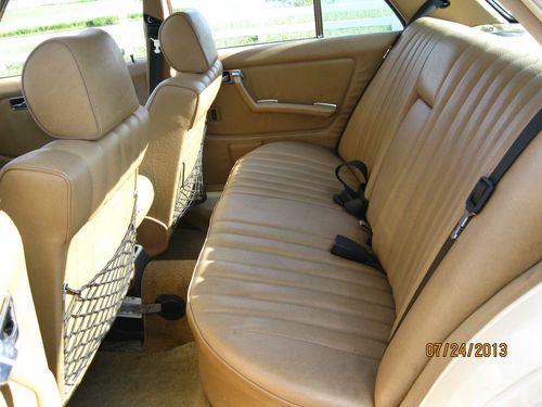 1982 Mercedes Benz Turbo Diesel, image 6