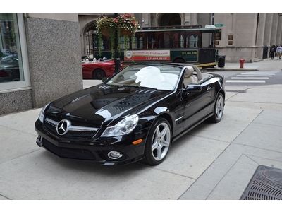 2009 mercedes benz sl550.  black with stone.