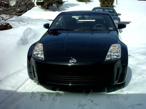 2003 nissan 350z track coupe 2-door 3.5l