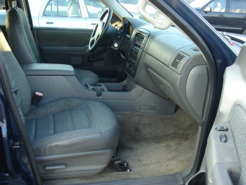 2002 Ford Explorer XLS Sport Utility 4-Door 4.0L, image 7