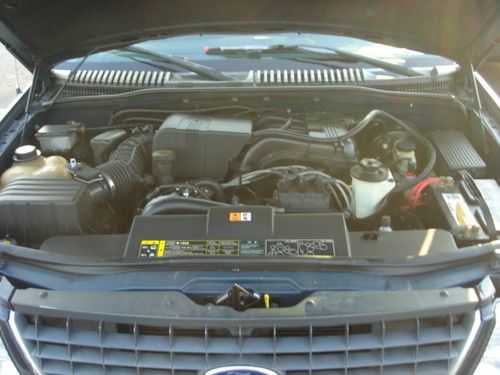 2002 Ford Explorer XLS Sport Utility 4-Door 4.0L, image 12