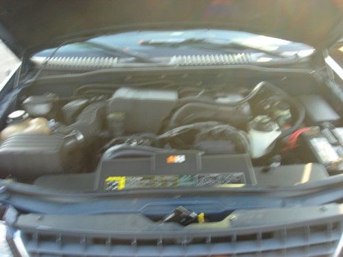 2002 Ford Explorer XLS Sport Utility 4-Door 4.0L, image 13