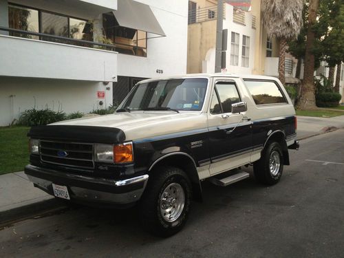 1989 ford bronco xlt 5.0l 4 whl drive - clean!!!