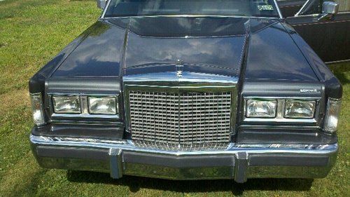 1986 Lincoln Town Car, image 7