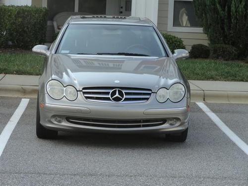 2005 mercedes-benz clk320 base coupe 2-door 3.2l