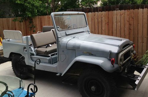 1964 fj40, toyota land cruiser, 4x4, little rust! hard top, inline 6, built 1962