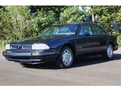 Eighty eight 88 royale ls leather 64k original miles xtra clean run drives great