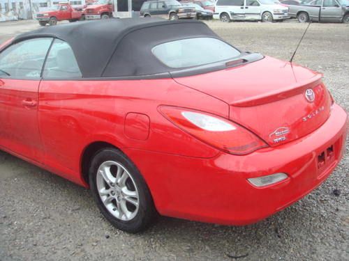 2007 toyota solara convertible......repairable.  salvage