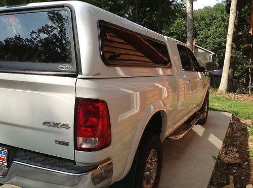 2012 3500 4x4 mega cab automatic laramie.