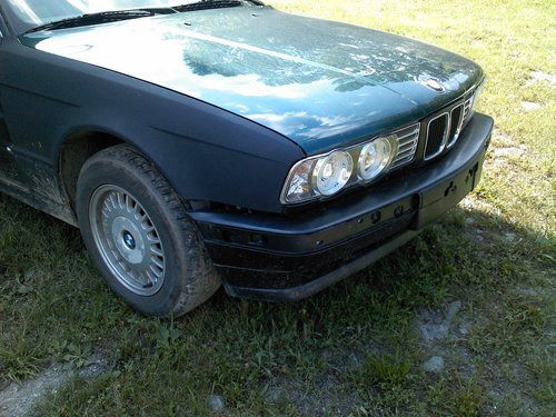 1991 bmw 525i base sedan 4-door 2.5l