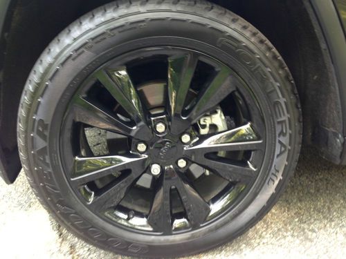 2012 Jeep Grand Cherokee Altitude Edition, Black on Black!, image 12