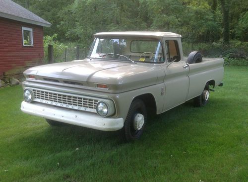 1963 3/4 ton chevrolet,  barn find, great shape