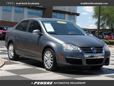 Jetta se-leather- sun roof-cold weather package- clean car fax-sirius radio