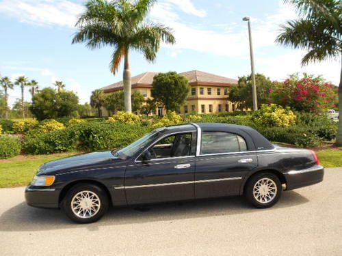 Beautiful florida 2000 lincoln town car signature 48k miles! garaged 02 03 04