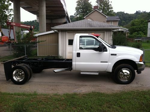 2001 ford f450 very clean chassie 7,3 diesel 4x4 6 speed