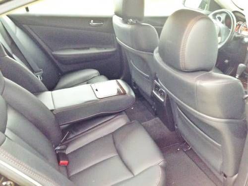 2011 Nissan Maxima 3.5 SV Premium & Sport Package, image 3