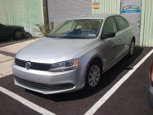 2012 volkswagen jetta s sedan 4-door 2.0l