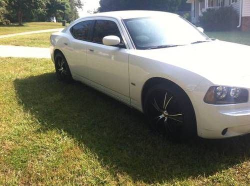 2010 dodge charger se sedan 4-door 2.7l