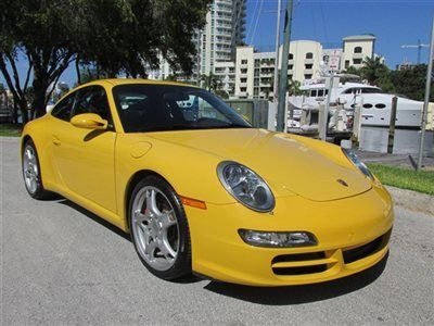 Yellow porsche carrera coupes 997 sport chrono sport seats