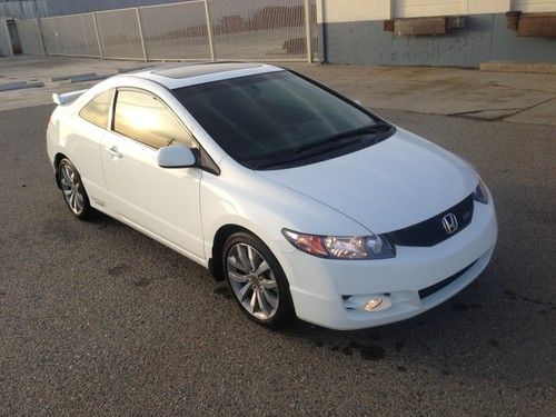 2011 honda civic si 22 k miles coupe white