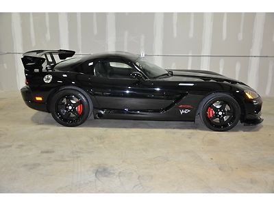 2010 voodoo edition srt 10 viper acr only 600 miles like new