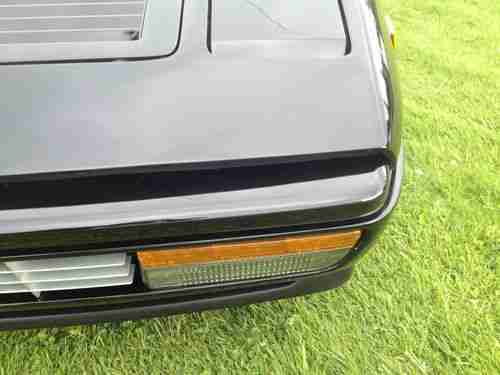 1987 Ferrari 328 GTS - black/black, image 15