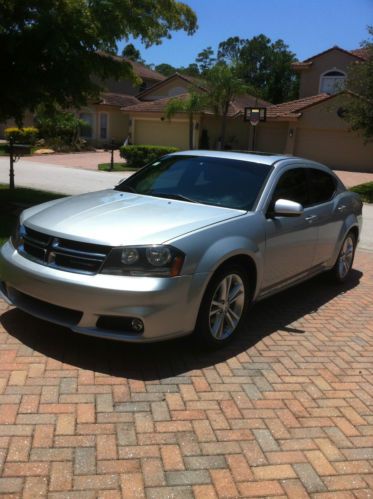 2011 dodge avenger heat sedan 4-door 3.6l 283hp!  1/2 off of retail!