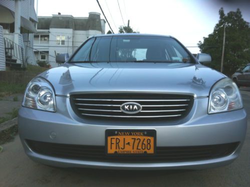 2006.5 kia optima lx manual tran. 128k mi. 2006