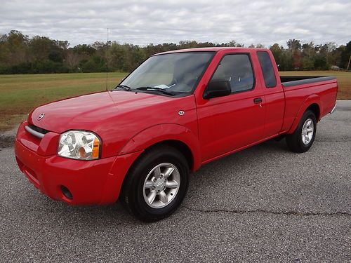 2004 nissan frontier xe