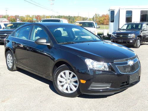 2011 chevrolet cruze ls sedan 4-door 1.8l