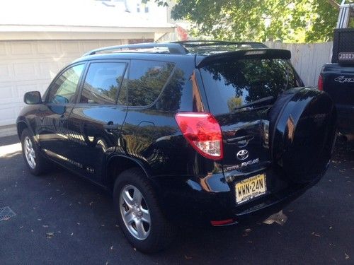 2008 toyota rav 4 black great condition rav4 must sell seating for 7!