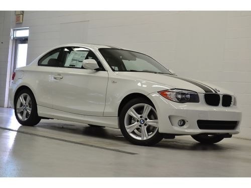 Great lease/buy! 13 bmw 128i heated seats sport stripe moonroof steptronic