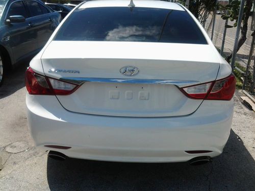 2011 hyundai sonata gl sedan 4-door 2.4l