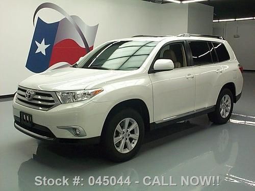 2011 toyota highlander se v6 sunroof heated leather 18k texas direct auto