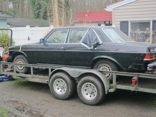 1984 Mercedes Benz 300D - Florida Car, image 2